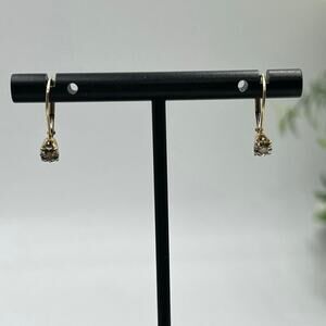 Yellow Gold 10k Marked Diamond‎ Chip .06 cttw lever-back Dangle Drop Earrings